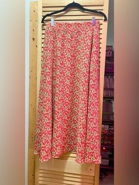 Max Studio Red Floral Maxi Skirt with Cream Blooms,Size M